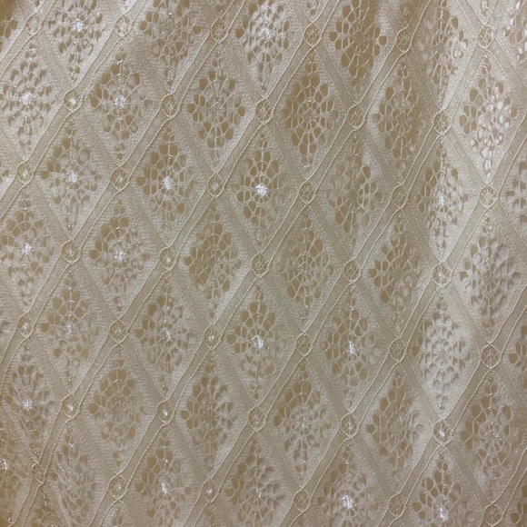 Off-white Lace Dress by Entro - Picture 3 of 3